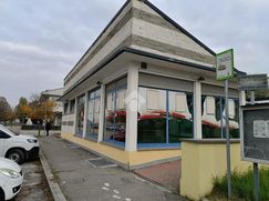 Capannone in Commerciale
