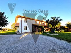 Casa indipendente in Residenziale