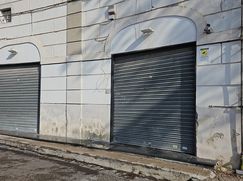 Negozio/Locale commerciale in Commerciale