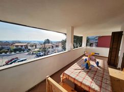 Casa Bi/Trifamiliare in Residenziale