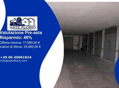 Box/posto auto in Residenziale