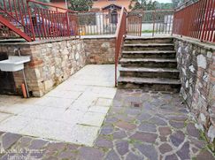 Casa Bi/Trifamiliare in Residenziale