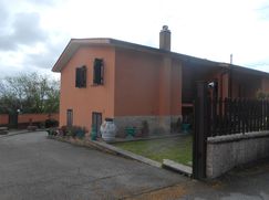 Casa indipendente in Residenziale