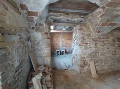 Cantina/Solaio in Residenziale