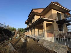 Casa Bi/Trifamiliare in Residenziale