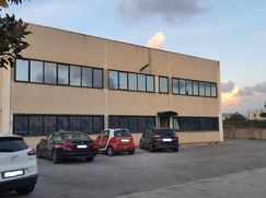 Capannone in Commerciale