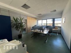 Ufficio in Commerciale