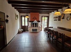 Casa Bi/Trifamiliare in Residenziale