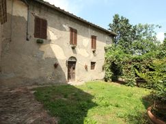 Casa Bi/Trifamiliare in Residenziale