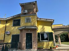 Villa in Residenziale