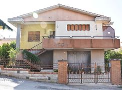 Casa indipendente in Residenziale