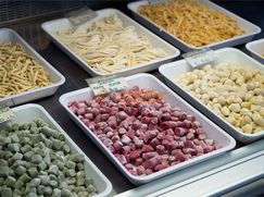 Attività/Licenza (con o senza mura) in Commerciale