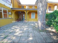 Villetta a schiera in Residenziale
