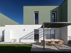 Casa Bi/Trifamiliare in Residenziale