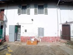 Casa Bi/Trifamiliare in Residenziale