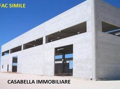 Capannone in Commerciale