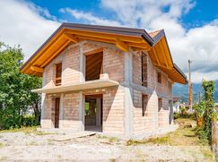 Casa indipendente in Residenziale