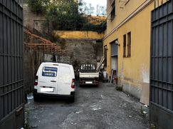 Negozio/Locale commerciale in Commerciale