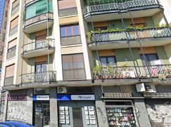 Negozio/Locale commerciale in Commerciale