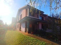 Casa Bi/Trifamiliare in Residenziale