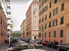 Attività/Licenza (con o senza mura) in Commerciale