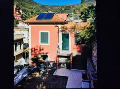 Casa Bi/Trifamiliare in Residenziale