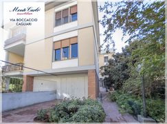 Casa Bi/Trifamiliare in Residenziale