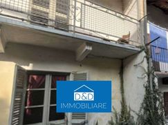 Casa Bi/Trifamiliare in Residenziale