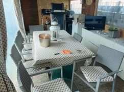Casa Bi/Trifamiliare in Residenziale