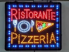 Attività/Licenza (con o senza mura) in Commerciale