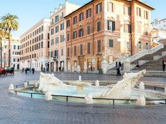 Attività/Licenza (con o senza mura) in Commerciale