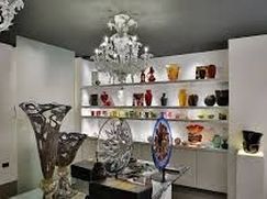 Attività/Licenza (con o senza mura) in Commerciale