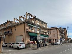 Negozio/Locale commerciale in Commerciale