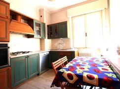 Casa Bi/Trifamiliare in Residenziale