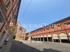 Negozio/Locale commerciale in Commerciale