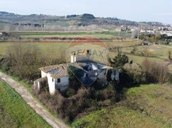 Rustico/Casale in Residenziale