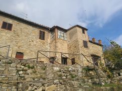 Casa Bi/Trifamiliare in Residenziale