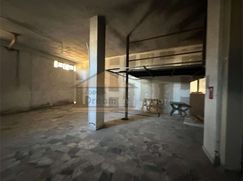 Negozio/Locale commerciale in Commerciale