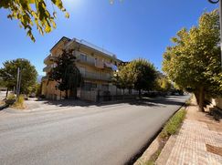 Negozio/Locale commerciale in Commerciale