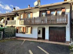 Casa Bi/Trifamiliare in Residenziale