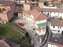 Casa Bi/Trifamiliare in Residenziale
