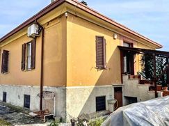 Casa indipendente in Residenziale