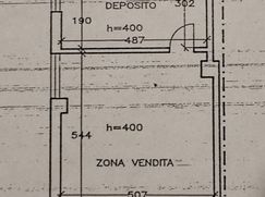 Negozio/Locale commerciale in Commerciale