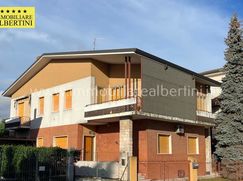 Casa indipendente in Residenziale