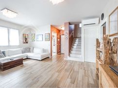 Casa Bi/Trifamiliare in Residenziale