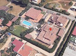 Casa Bi/Trifamiliare in Residenziale