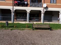Negozio/Locale commerciale in Commerciale