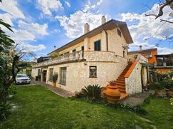 Casa indipendente in Residenziale