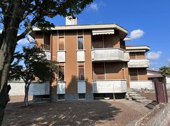 Casa Bi/Trifamiliare in Residenziale