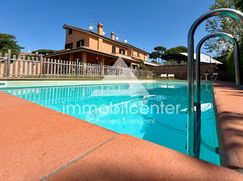 Villa in Residenziale